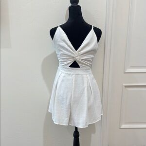 White Cutout reversible roper